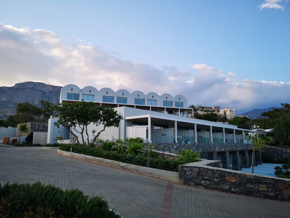 Außenansicht Kakkos Beach Hotel