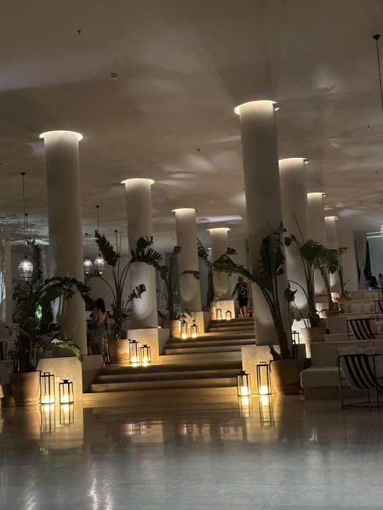 Lobby Serry Beach Resort