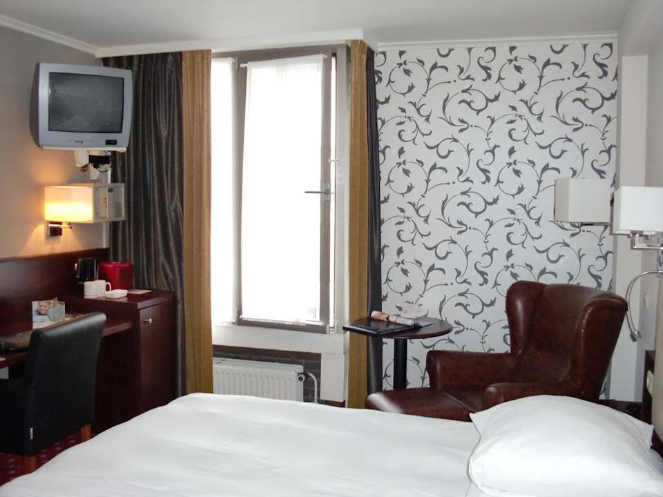 Zimmer Golden Tulip Hotel Central