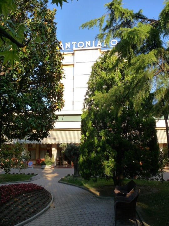 Eingang Hotel Antoniano Terme