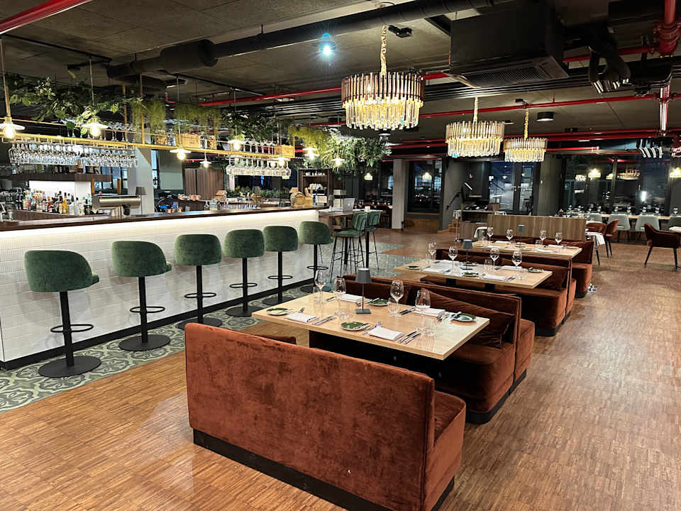 Gastro REVERB by Hard Rock Hamburg