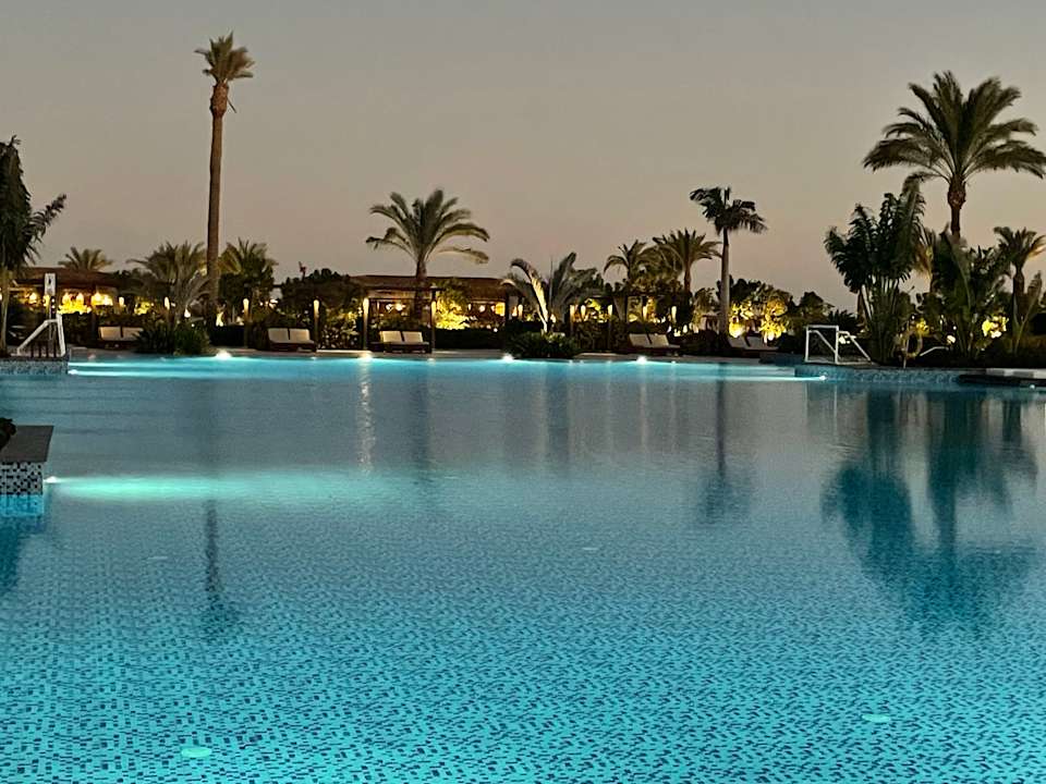 Pool Steigenberger Resort Ras Soma