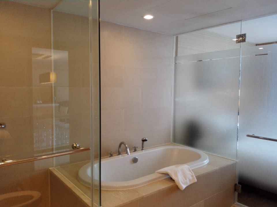 Zimmer JC Kevin Sathorn Bangkok Hotel