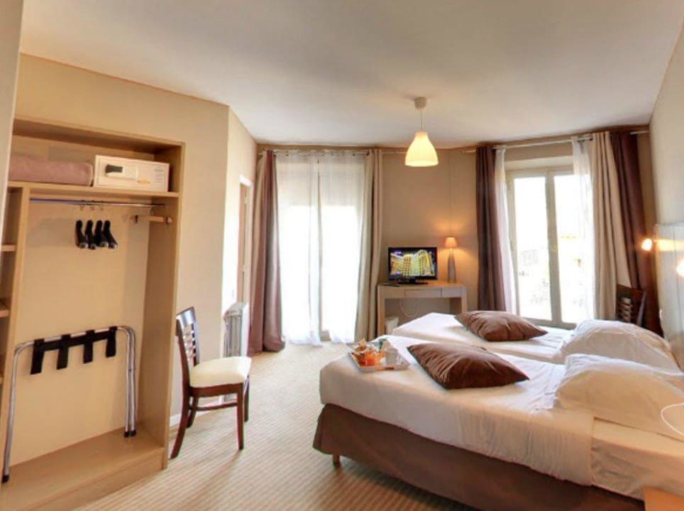 Twin superior room Hotel Amiraute