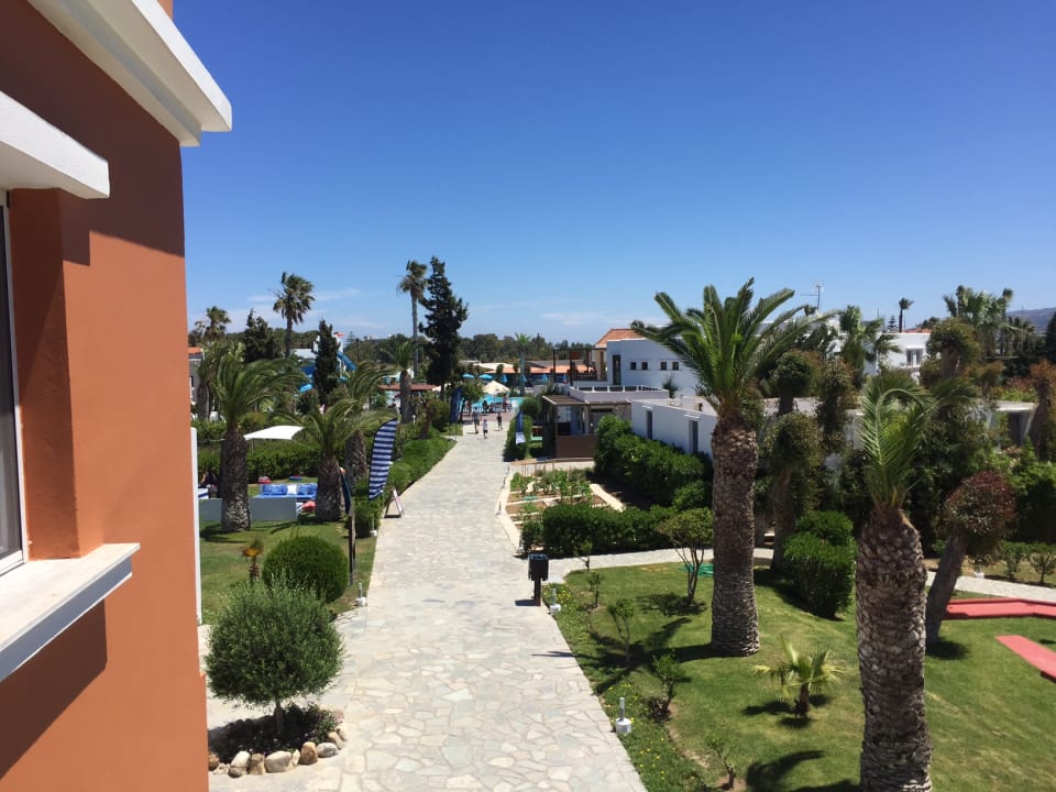 Gartenanlage Atlantica Marmari Beach
