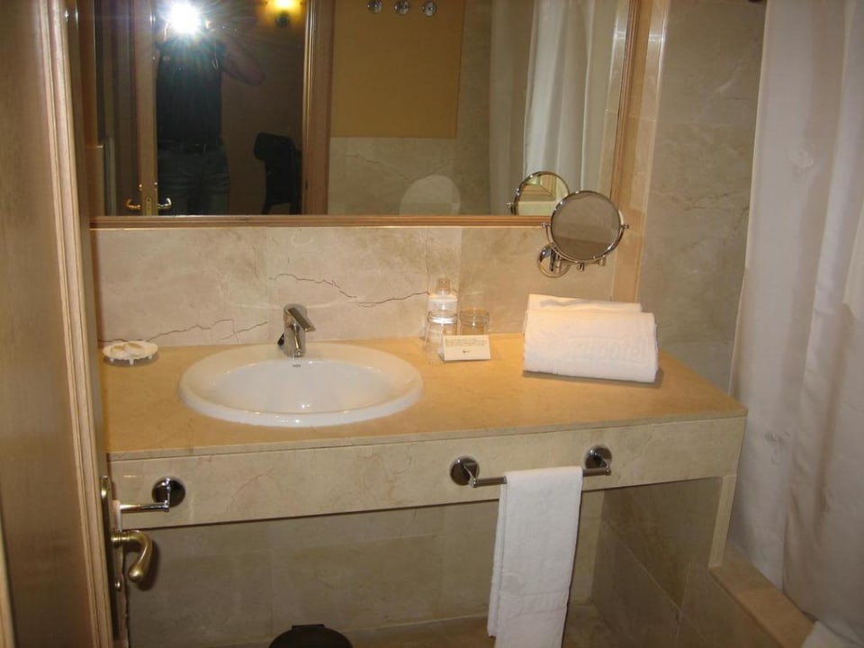 Bad Grupotel Playa de Palma Suites & Spa