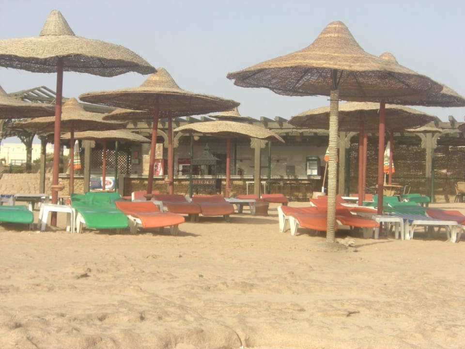 Strandbar Charmillion Club Resort