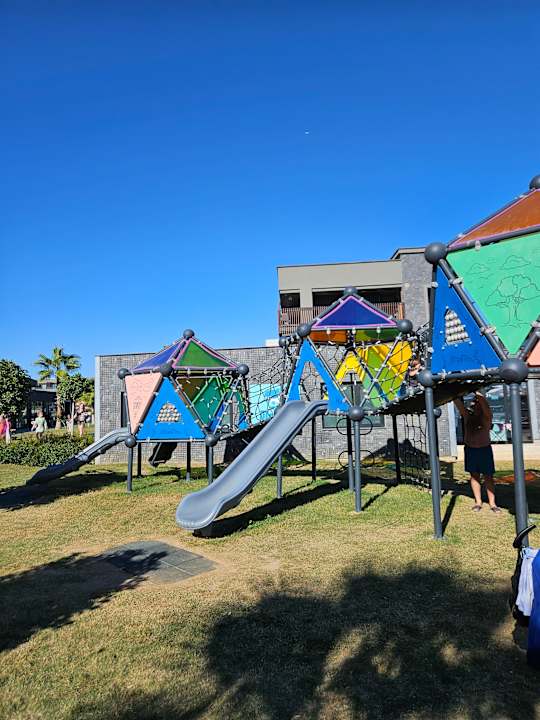 Gartenanlage Jacaranda Luxury Resort