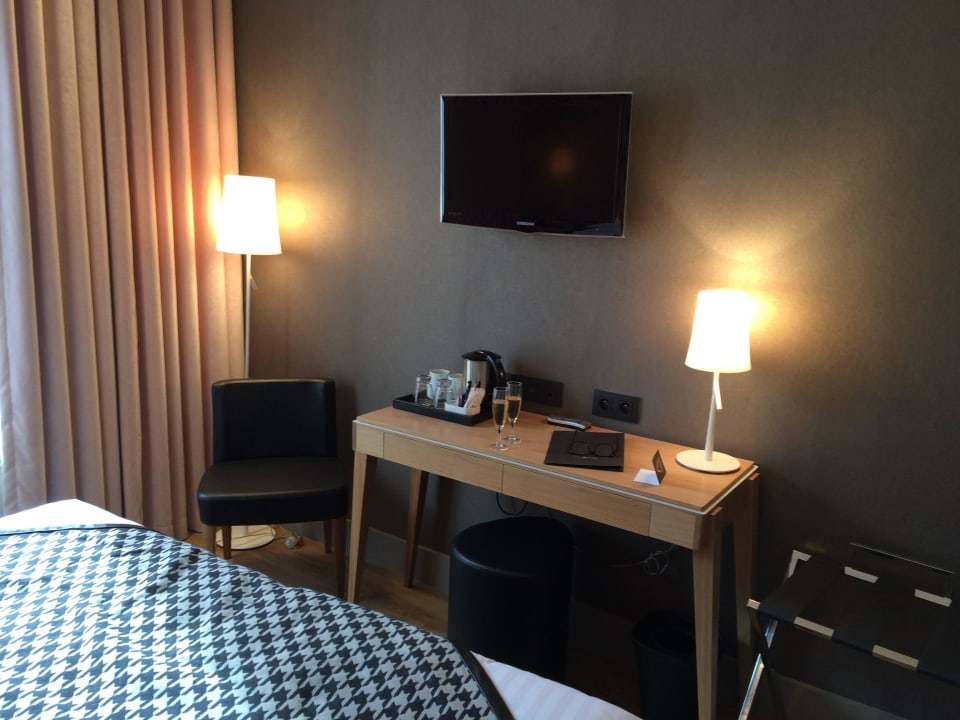 Zimmer 301 Quality Hotel Acanthe - Boulogne Billancourt