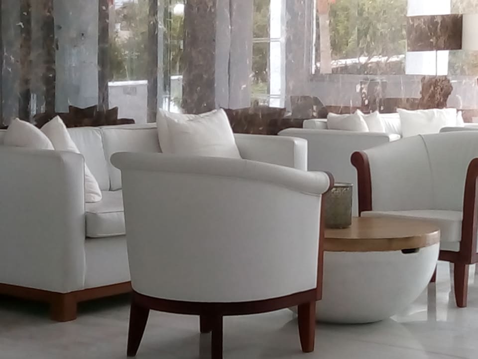 Lobby Hotel Grecian Sands