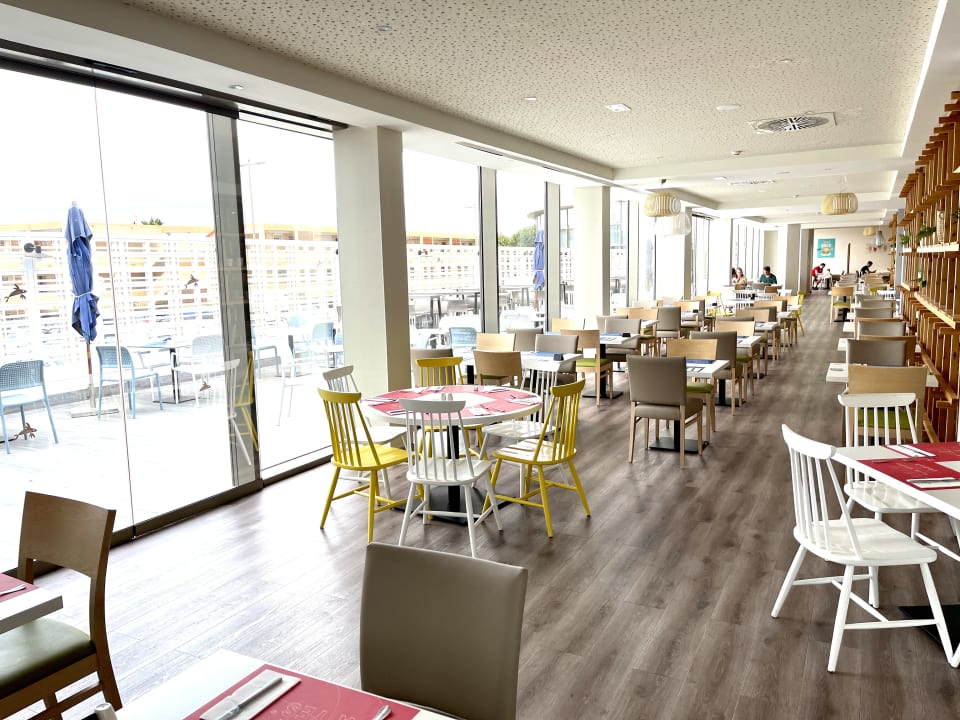 Gastro Abora Interclub Atlantic by Lopesan Hotels
