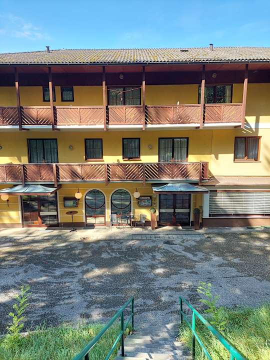 Außenansicht Hotel Zur Klause