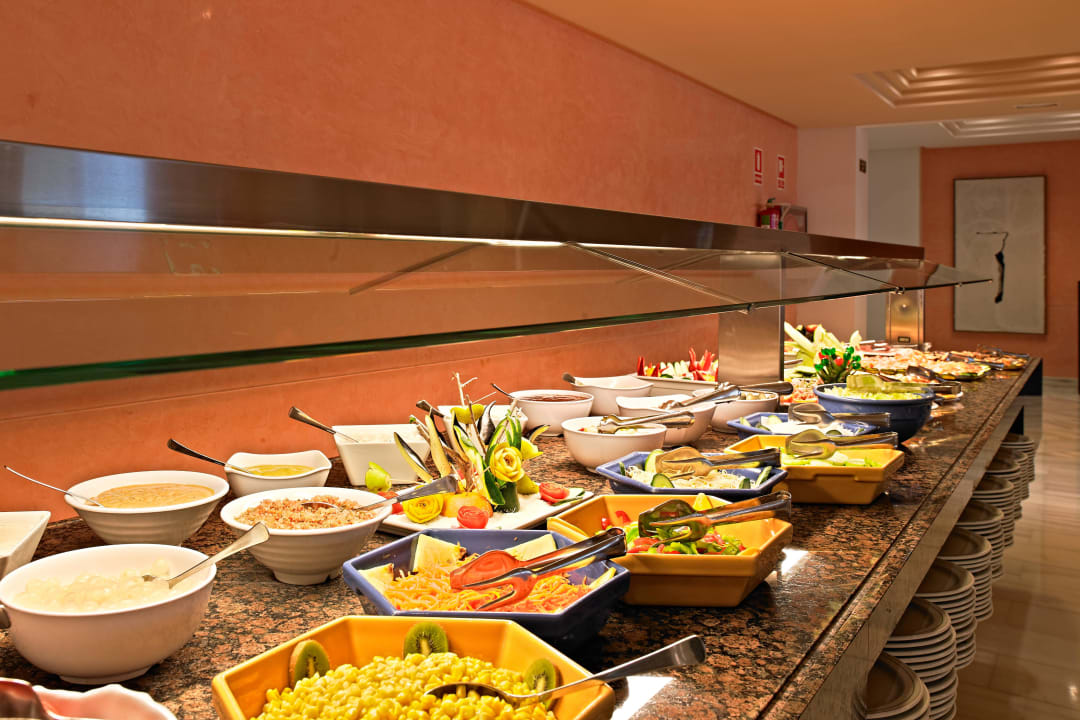 Büffet Protur Vista Badia Aparthotel