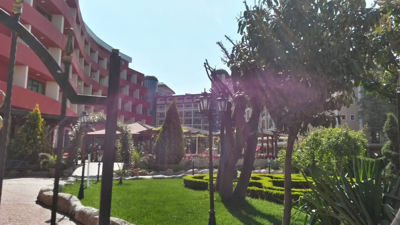 Gartenanlage Hotel Mena Palace