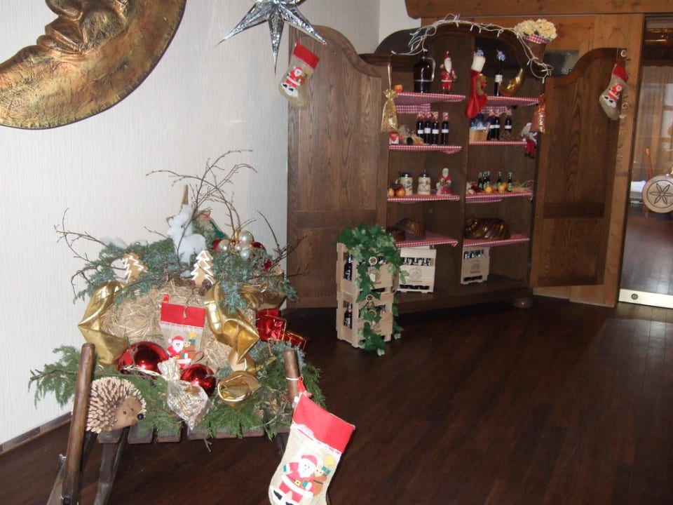 Eingang zum Restaurant Hotel Bannwaldsee