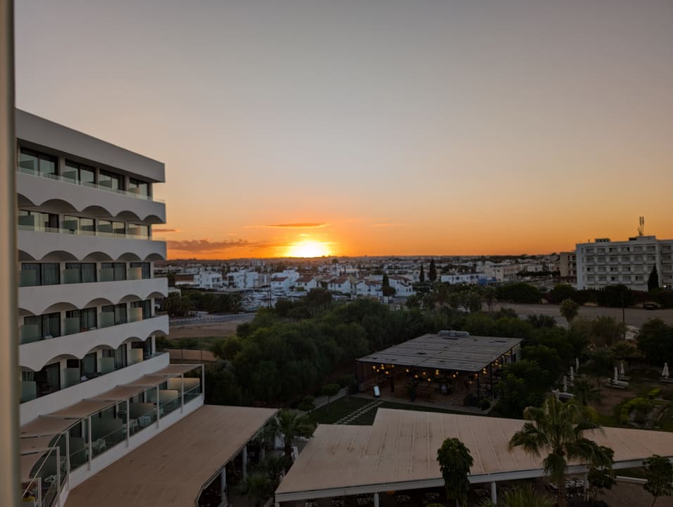 Ausblick Crystal Springs Beach Hotel