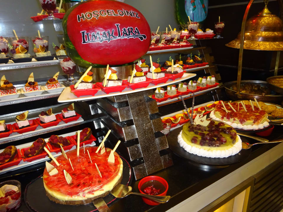 Gastro Limak Lara Deluxe Hotel & Resort