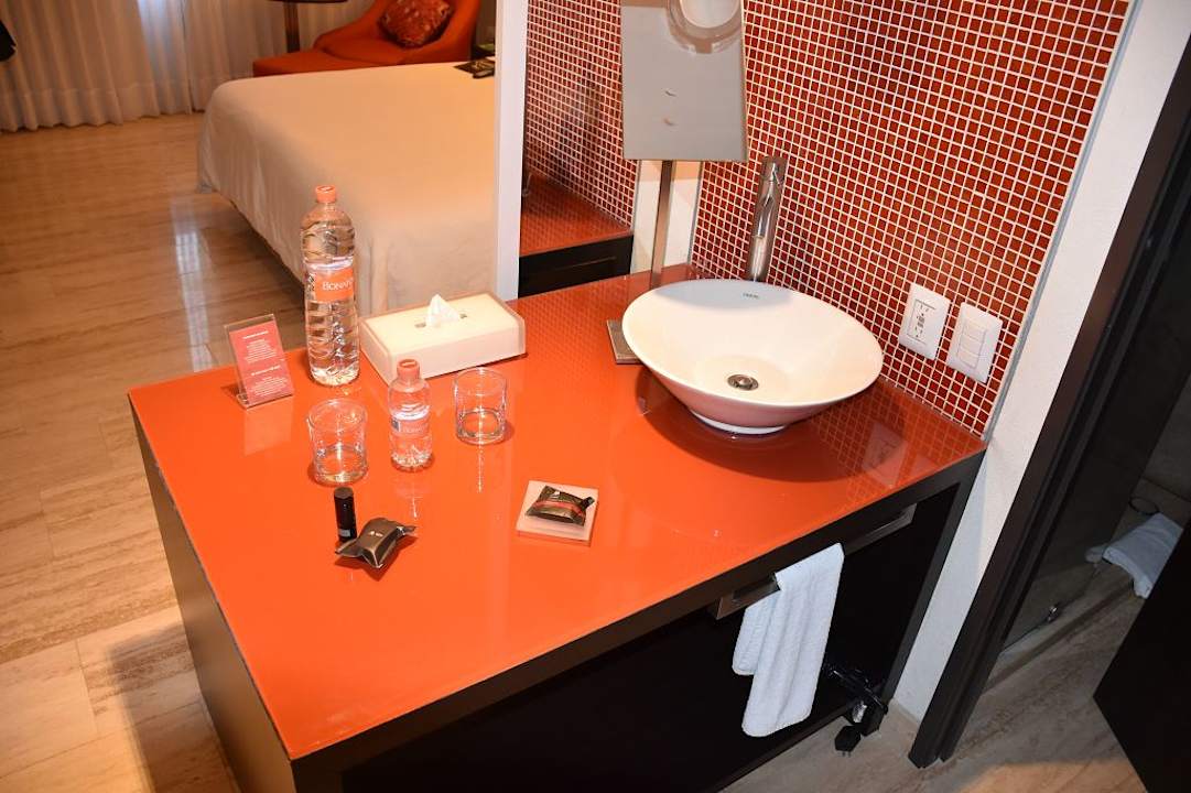 Unpraktisches Waschbecken Hotel Fiesta Inn Chetumal