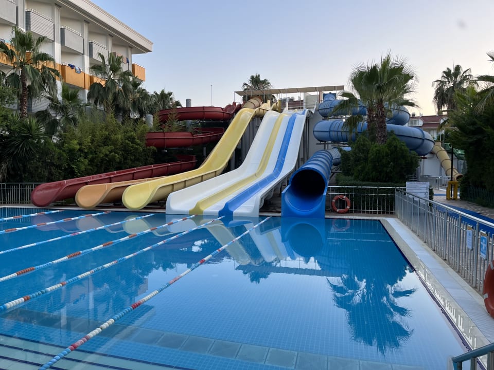 Pool Hane Family Resort