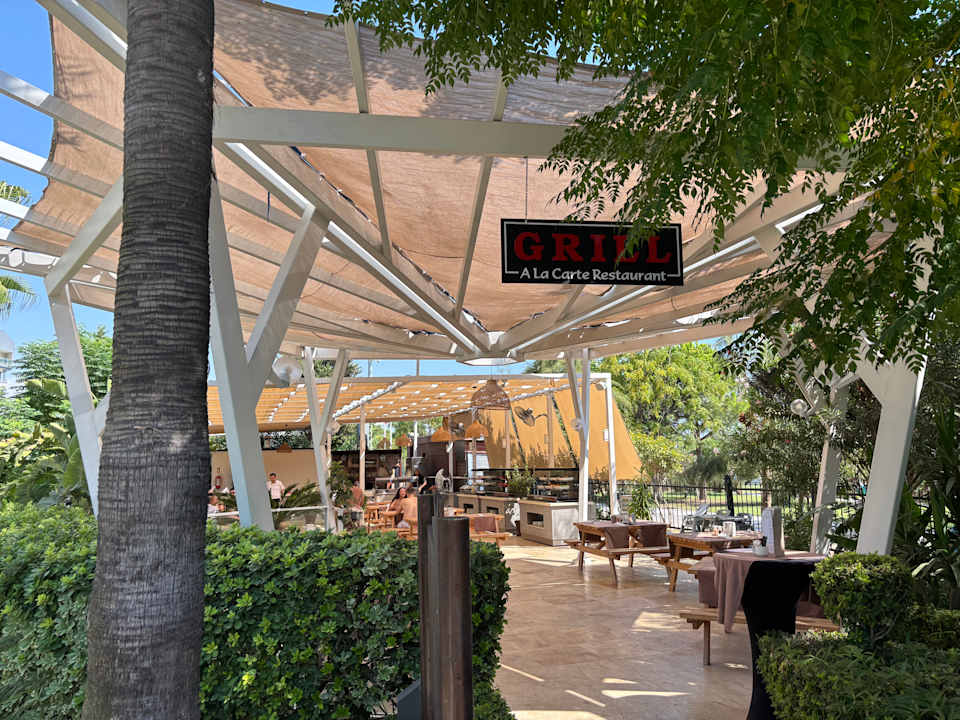 Strand Aydinbey Kings Palace & Spa