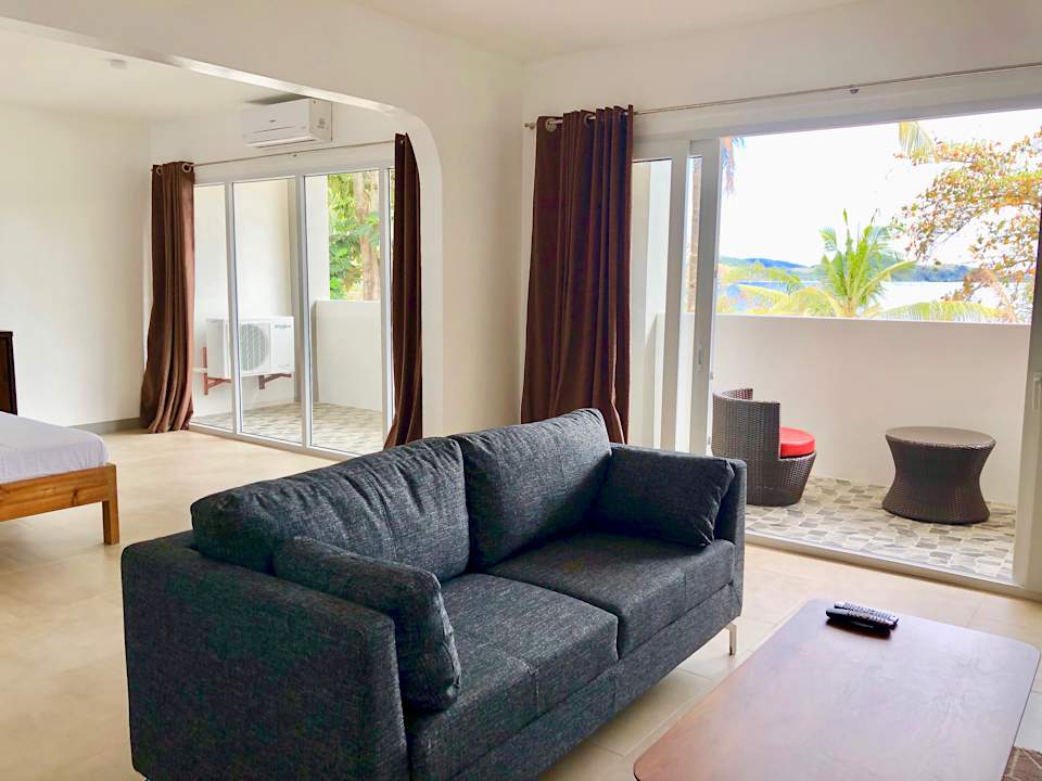 Zimmer Sunset Cove Beach & Dive Resort