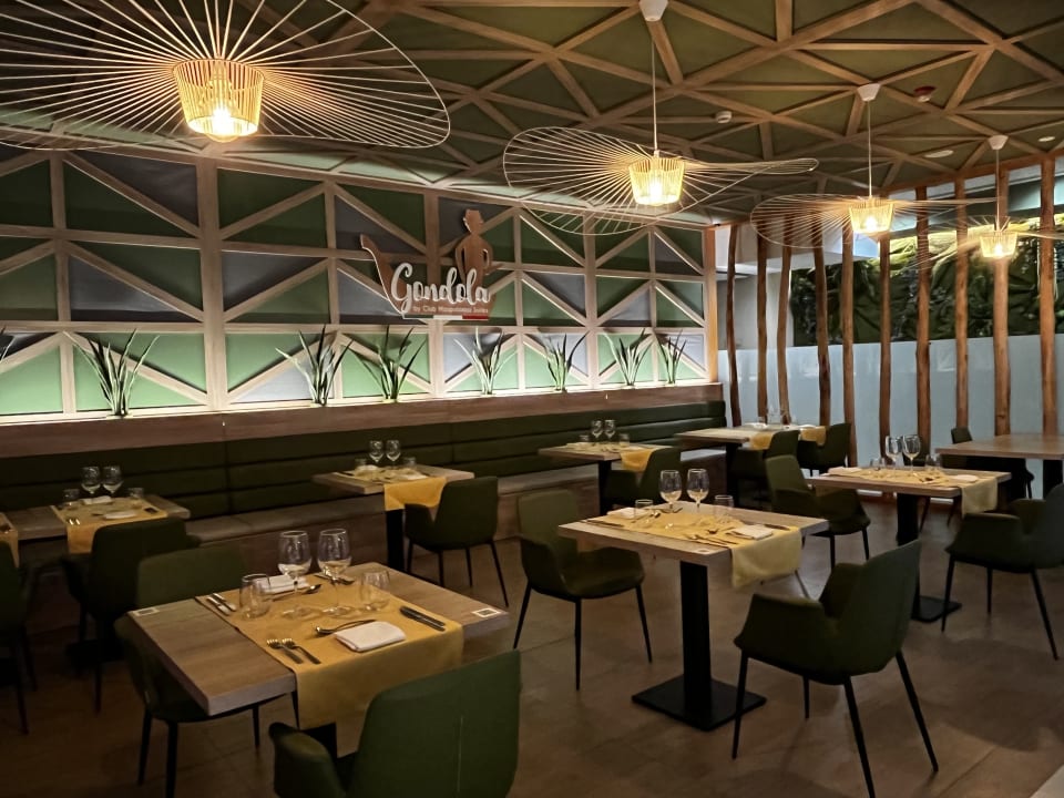 Gastro Club Maspalomas Suites & SPA