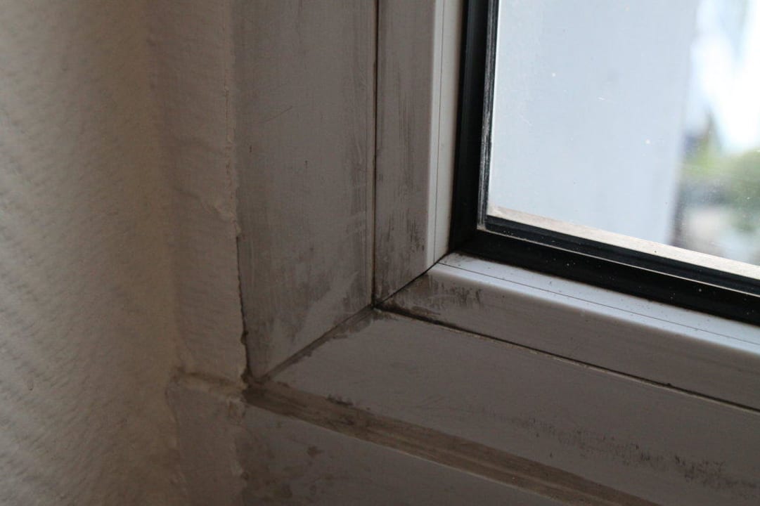 Fensterrahmen Hotel Berlin, Berlin