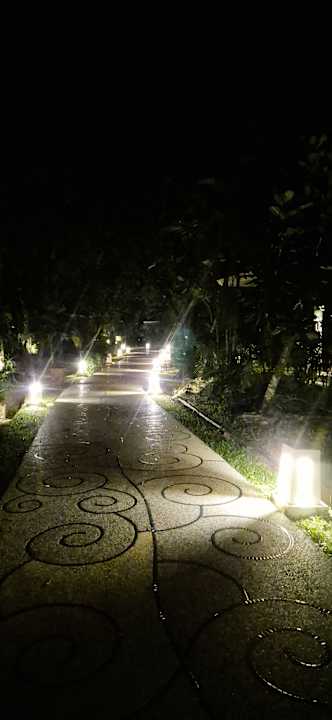 Gartenanlage Baan Khaolak Beach Resort