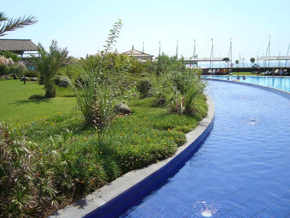 Blick zum Ruhepool Limak Lara Deluxe Hotel & Resort