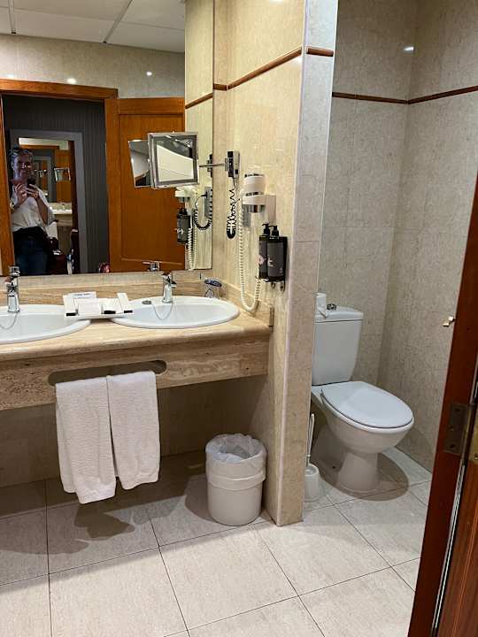 Zimmer Hotel Best Semiramis