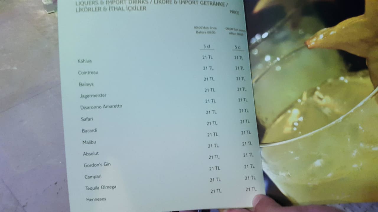 Überwiegend kostenpflichtige Getränke trotz all in MyElla Bodrum Resort & Spa