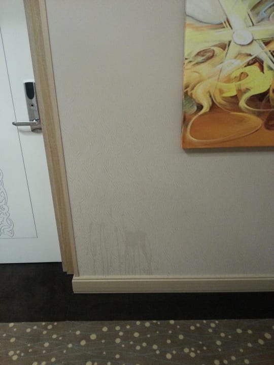 Gang zu den Zimmern Crystal Sunset Pearl Collection