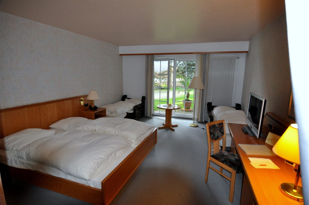 DZ mit zwei Aufbettungen Landhaus Marsdorf