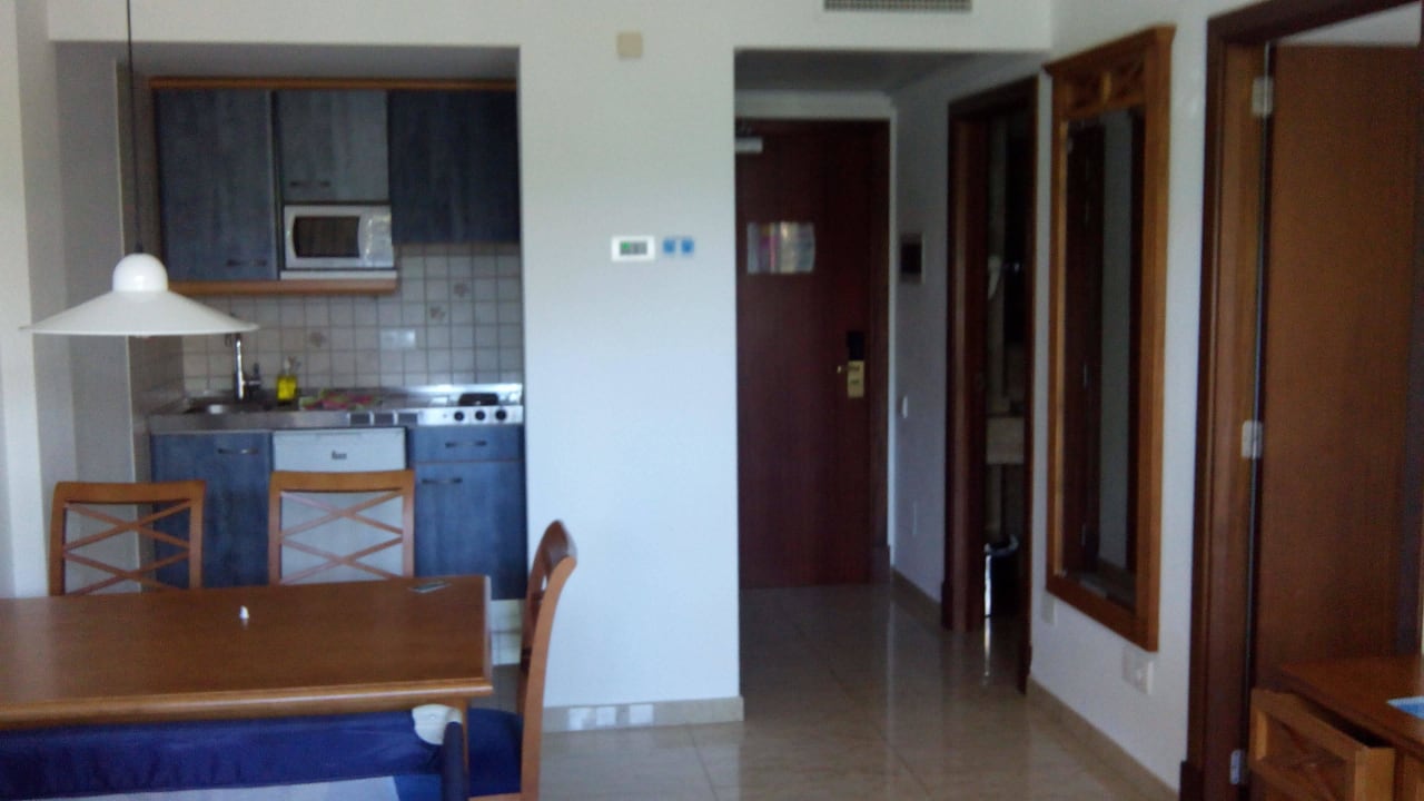 Wohnzimmer mit Küchenzeile Inturotel Sa Marina