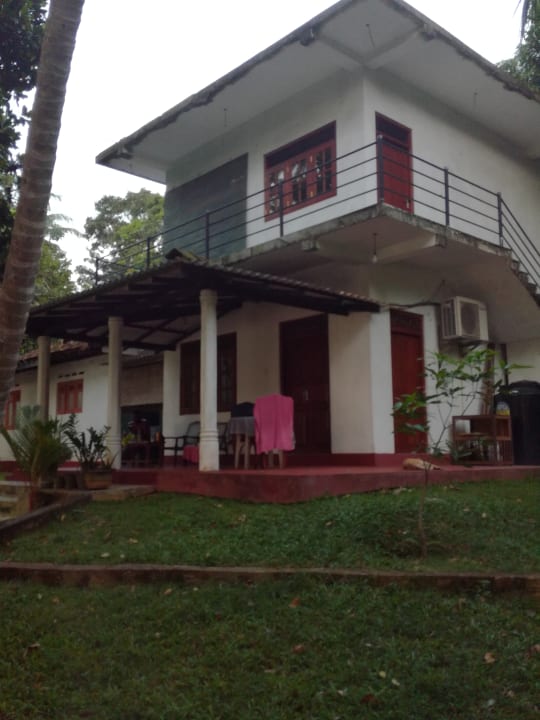 Außenansicht Isuru Holiday Home