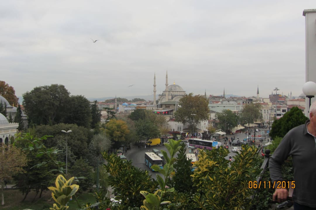 Von der Dachterrasse zum großen Bazar Hotel Beyaz Saray