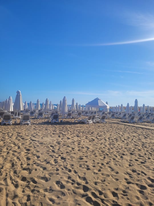 Strand Barut B Suites