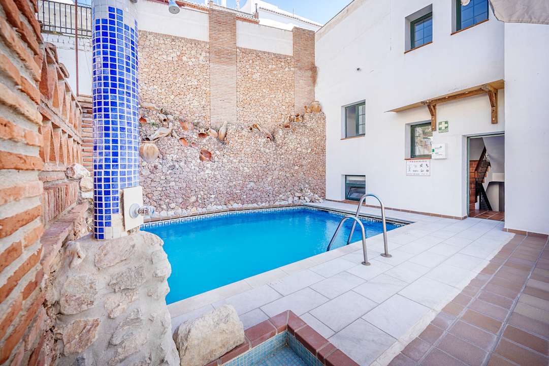 Pool Beneste Frigiliana Hotel