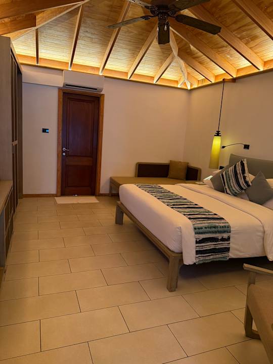 Zimmer Vilamendhoo Island Resort & Spa