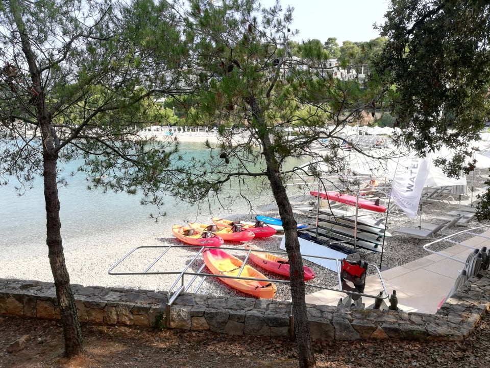 Strand Eden Hotel by Maistra Collection