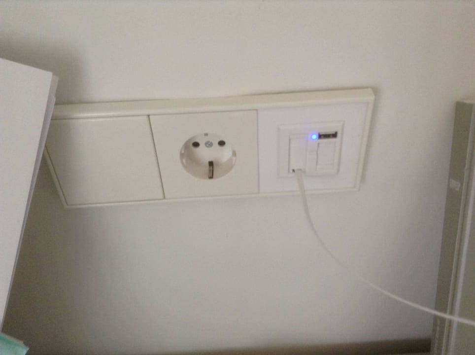 USB-Ladestation Alcudiamar Marina Residence