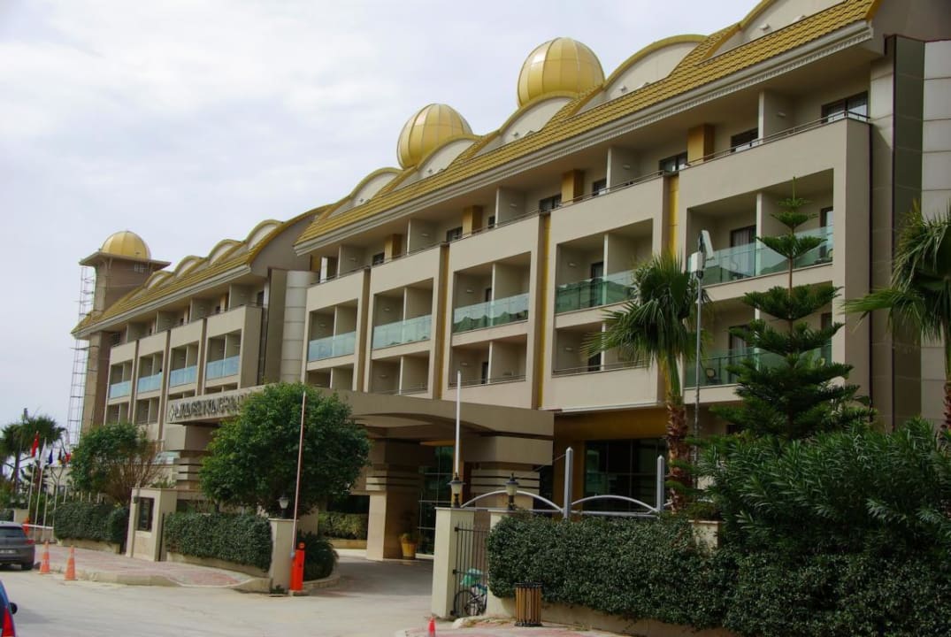 Zufahrt Aydinbey Kings Palace & Spa
