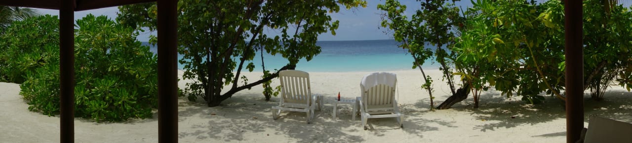 Ausblick von der Terrasse ananea Diamonds Athuruga