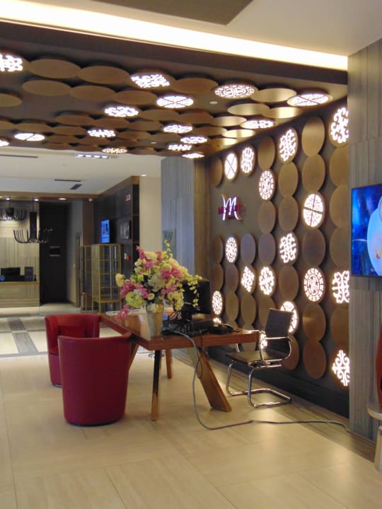 Lobby Mercure Almaty City Center