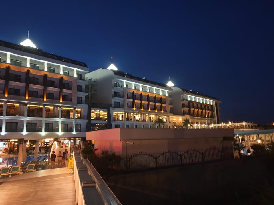 Außenansicht Diamond De Luxe Hotel & Spa