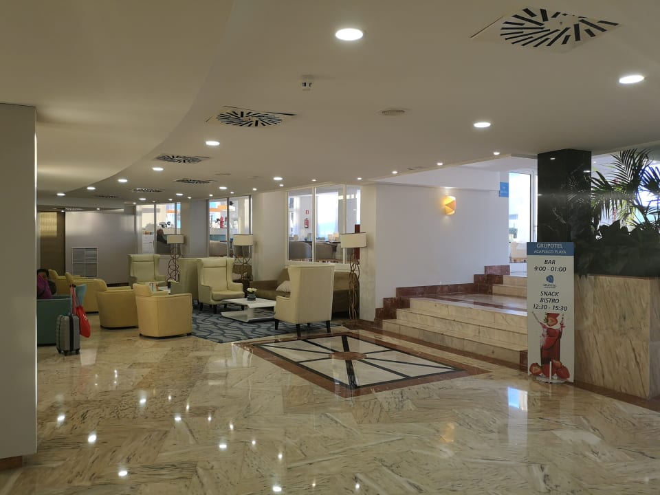 Lobby Grupotel Acapulco Playa - Adults Only