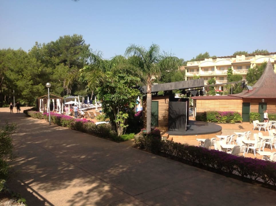 Blick auf die Terrasse VIVA Cala Mesquida Suites & Spa 16+