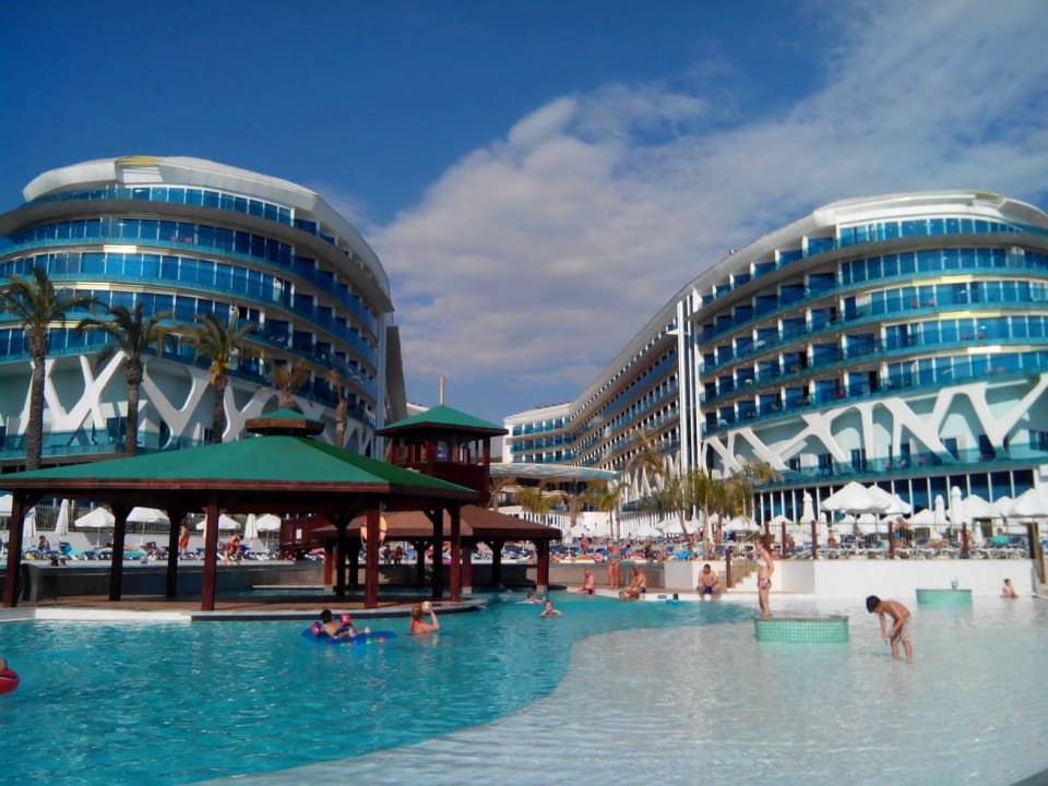 Titanic? :-) Vikingen Infinity Resort & Spa