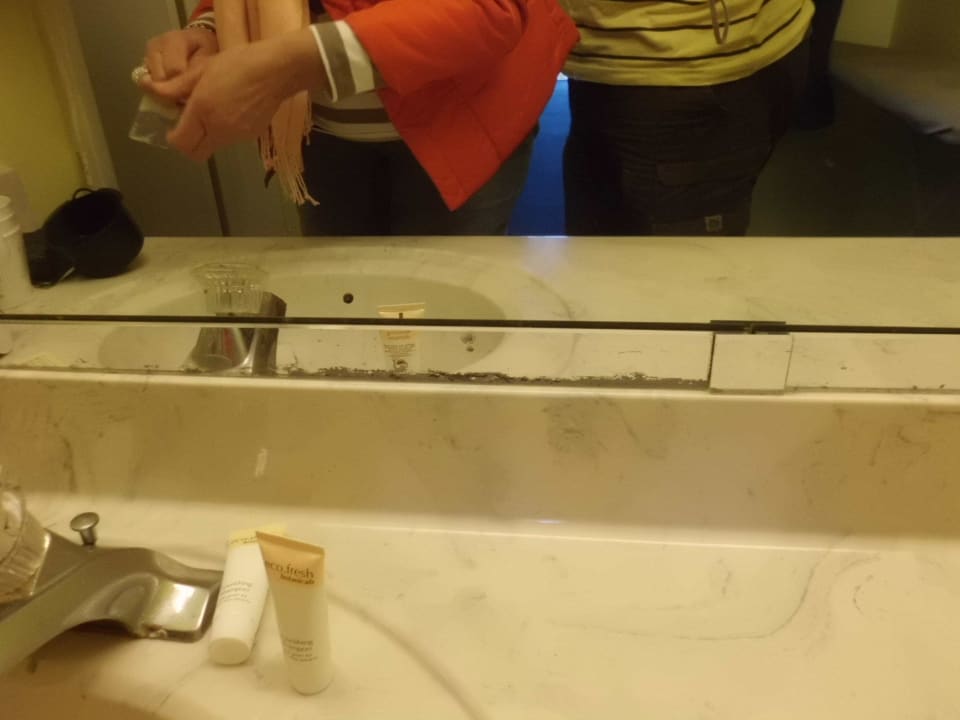 Bad Hotel Americas Best Value Inn Satellite Beach