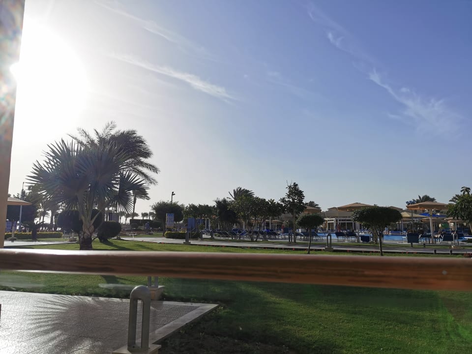 Gartenanlage Pickalbatros Royal Moderna Resort-Sharm El Sheikh